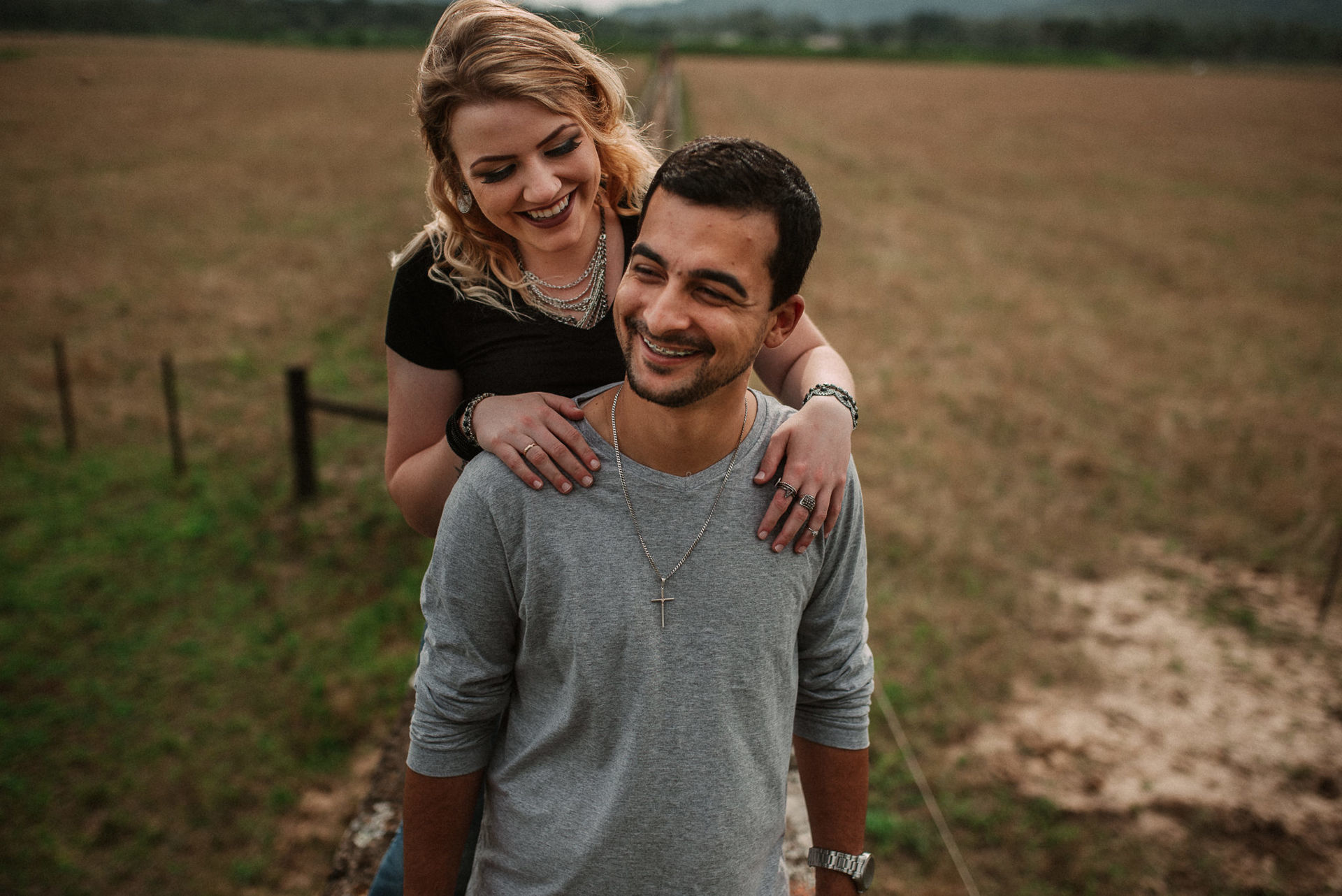 Foto Vanessa e Guilherme Foto Vanessa e Guilherme - Imagem 0